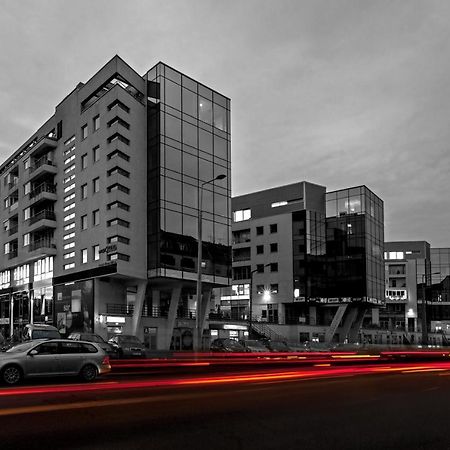 Macropolis Apartments Miskolc Exteriör bild